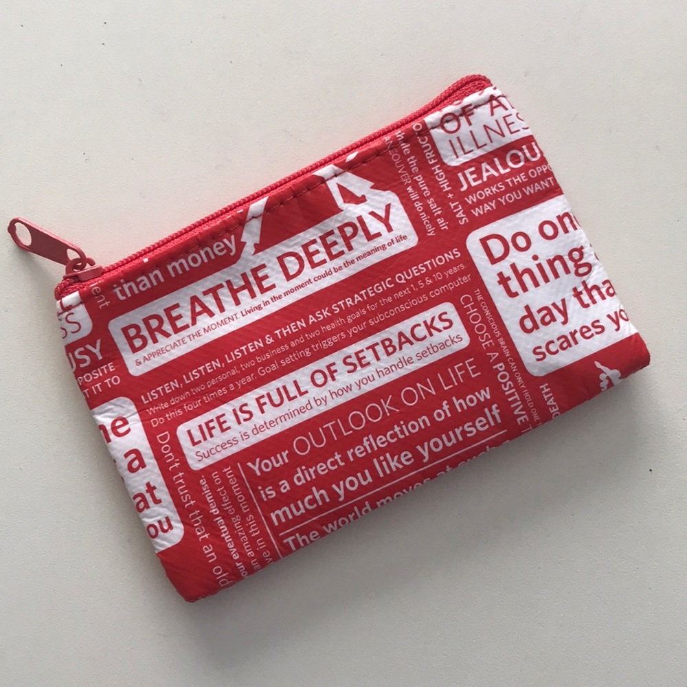 Lululemon change purse, wallet